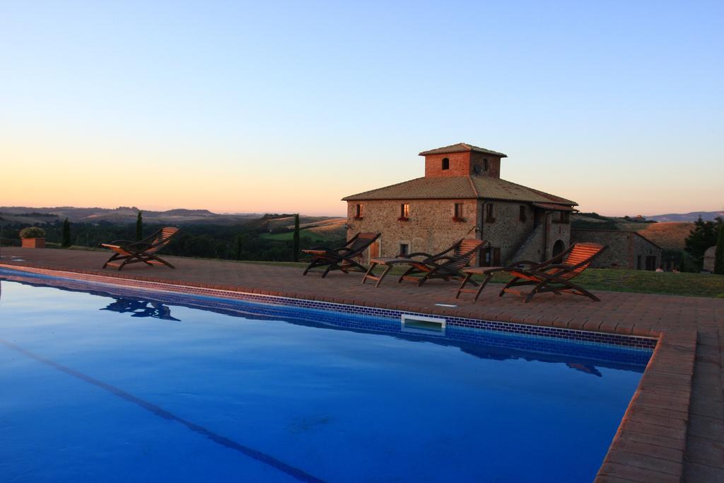 Agriturismo Ragoncino Lajatico Bagian luar foto