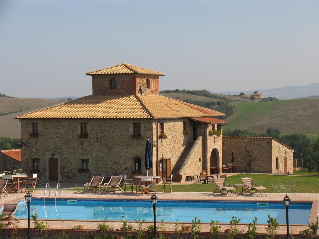 Agriturismo Ragoncino Lajatico Bagian luar foto